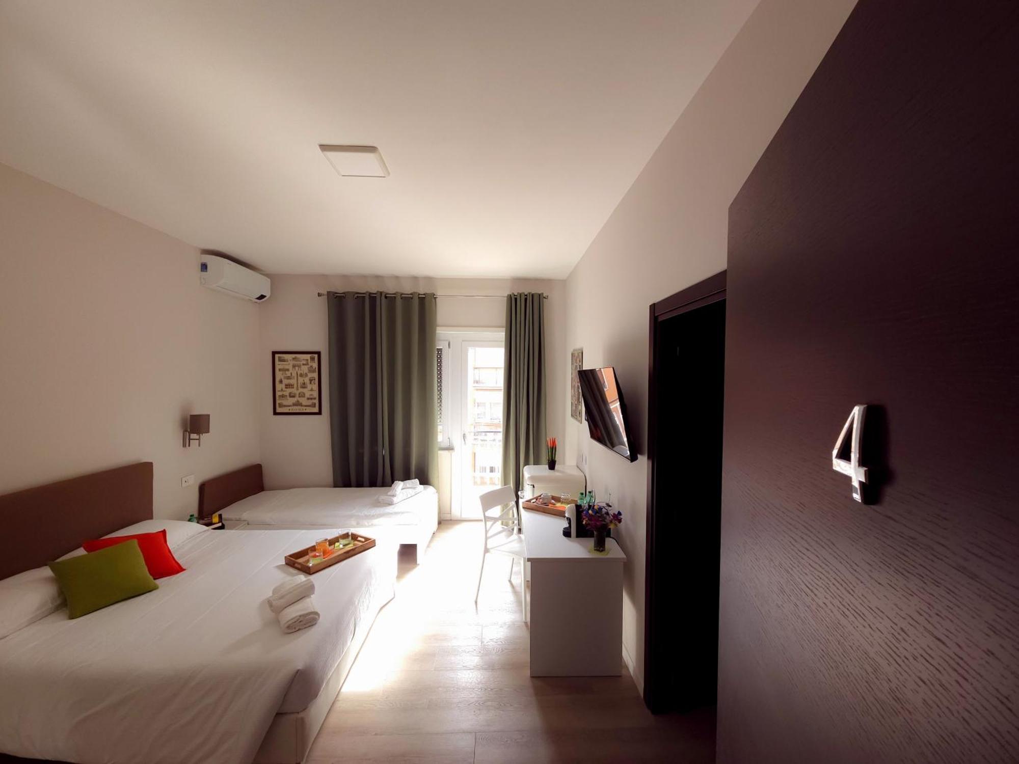 רומא Piol Guest House מראה חיצוני תמונה