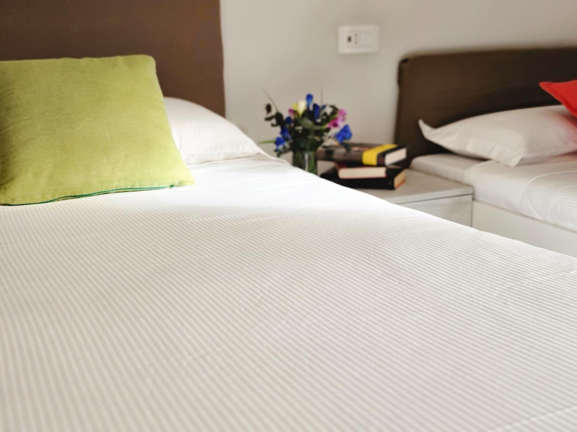רומא Piol Guest House מראה חיצוני תמונה